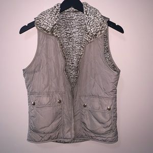 Reversible fur vest
